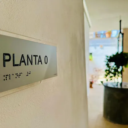 Mater Hotel Ariany